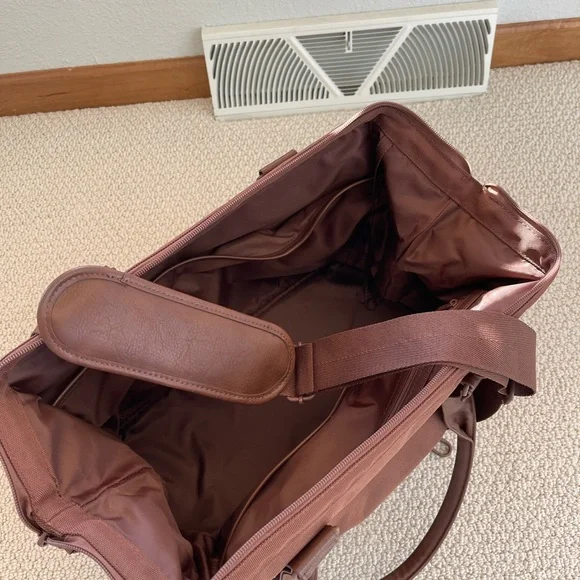 Beis Brand Brown Tote Bag with Leather Accents and Shoe Storage - Picture 4 of 7